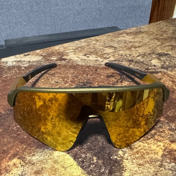 Oakley Sutro prizm - Picture 3 of 13